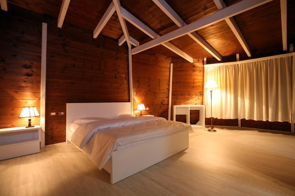 Hotel Kastria تيرانا المظهر الخارجي الصورة