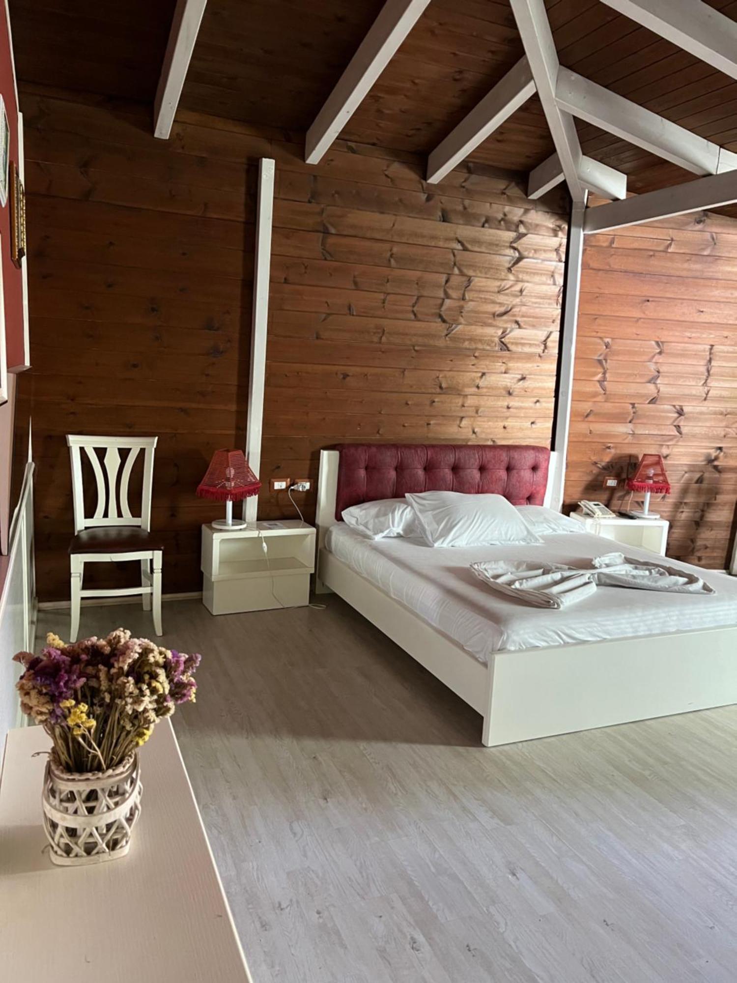 Hotel Kastria تيرانا المظهر الخارجي الصورة
