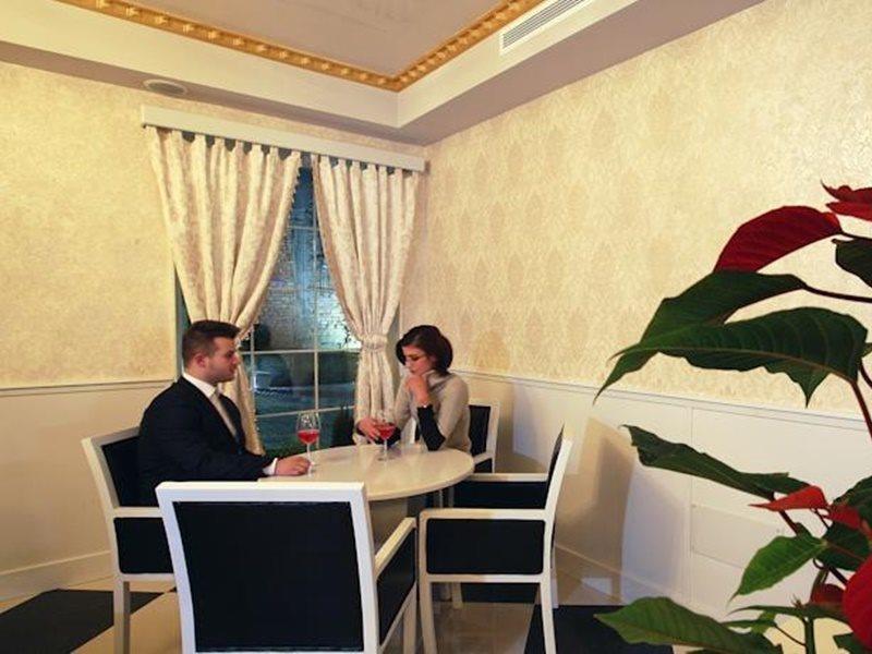 Hotel Kastria تيرانا المظهر الخارجي الصورة