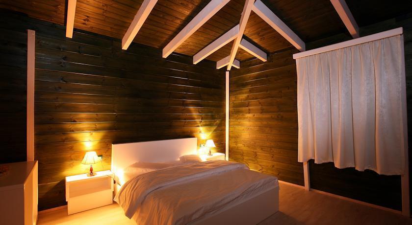 Hotel Kastria تيرانا المظهر الخارجي الصورة