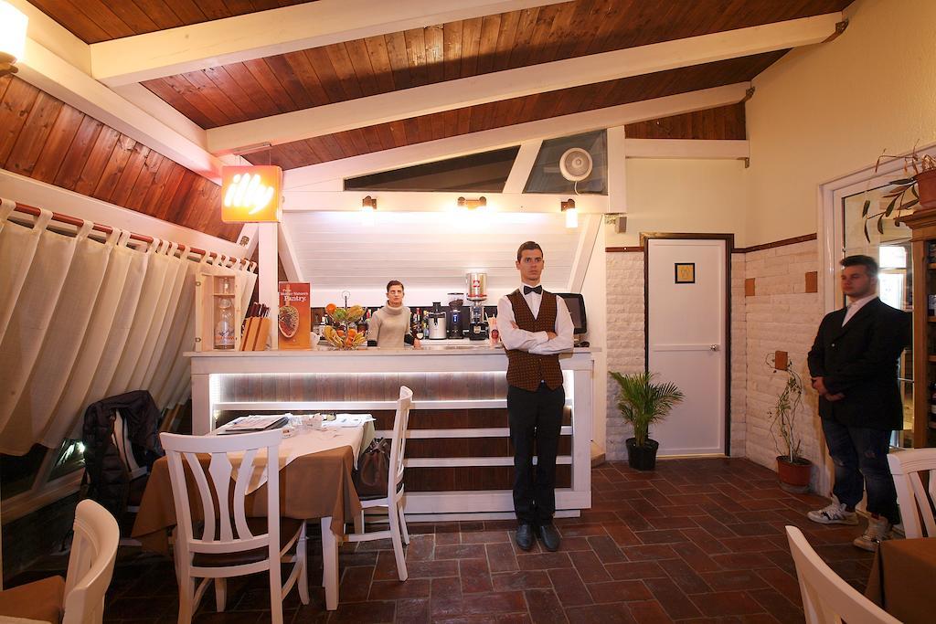 Hotel Kastria تيرانا المظهر الخارجي الصورة